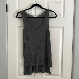 Joah Brown size M/L grey tank